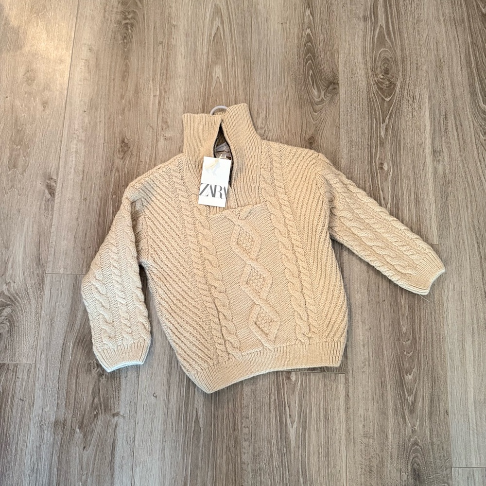 Zara Cream Cable Knit Pullover